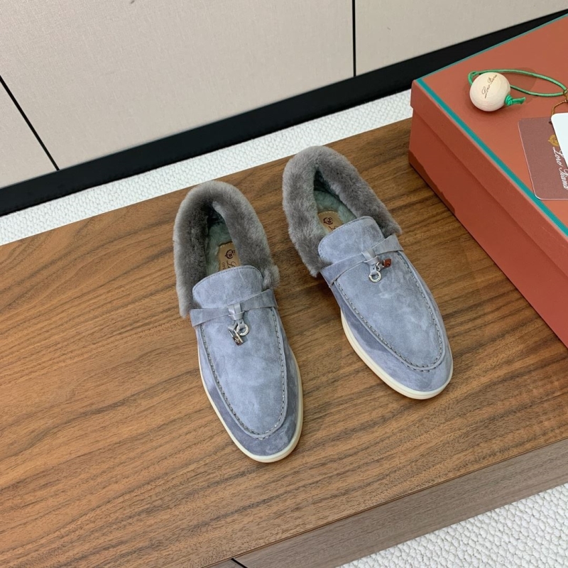 L0r0 P1ana loafers